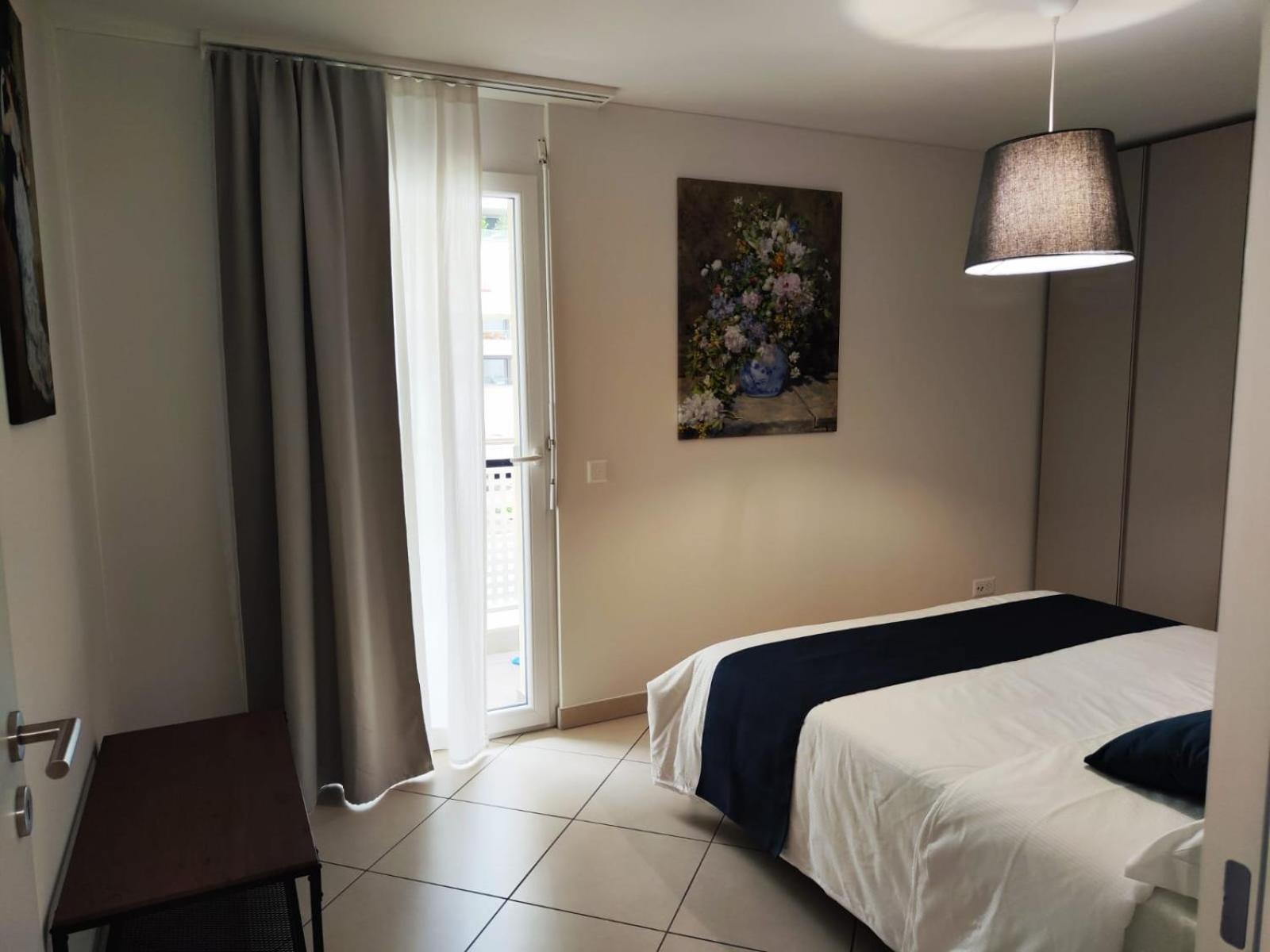 Casa Renoir - Schritte Zum Zee Apartment Locarno Luaran gambar