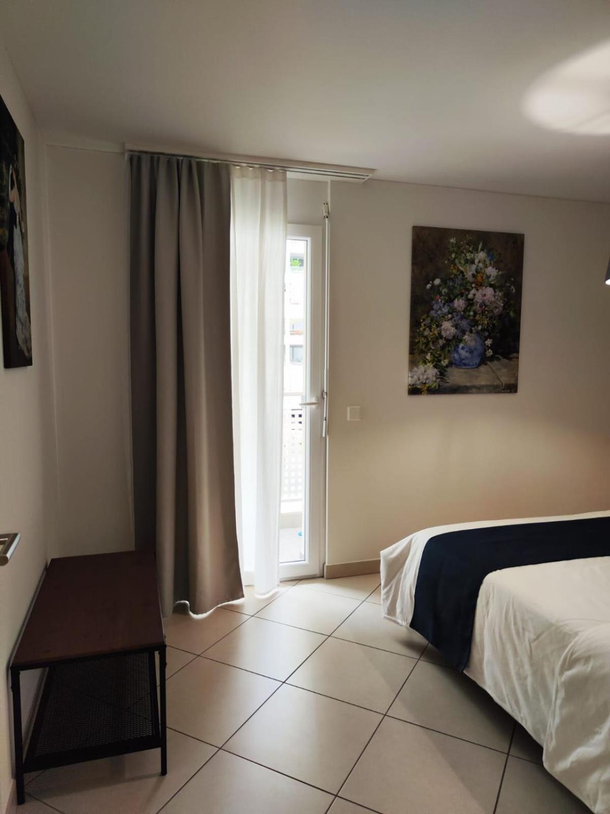 Casa Renoir - Schritte Zum Zee Apartment Locarno Luaran gambar